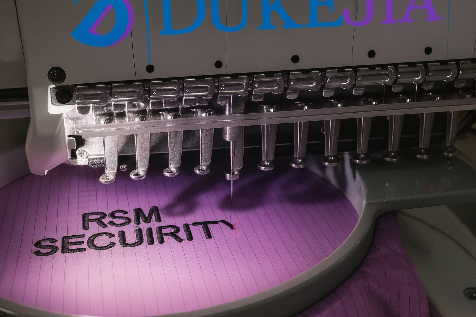 Single Head Needle Embroidery Machine